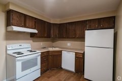 w017-wynterbrooke-apartments-hamburg-ny-1br-1ba-750sf-kitchen-02